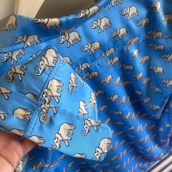 ZARA Baby Blue Elephant Print Button Down Long Sleeve Blouse Size Small - Picture 7 of 13